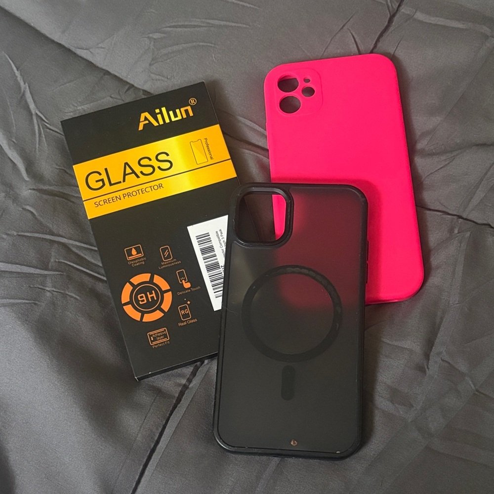 3 pack screen protector plus Black mag-safe and Pink phone cases iPhone 11/XR